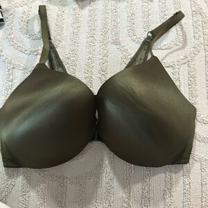 Victoria Secret Green Push Up Bra